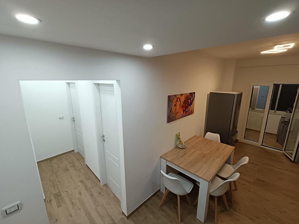 Vsuites Homestay