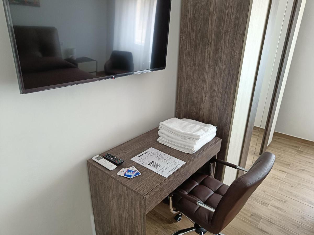Vsuites